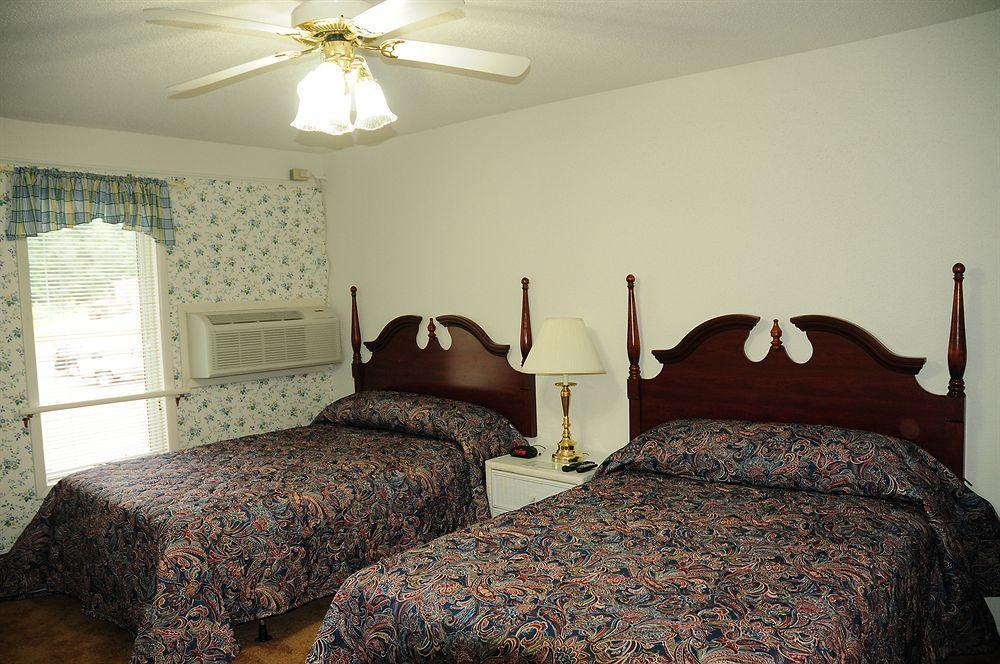 Inn At Ligonier エクステリア 写真